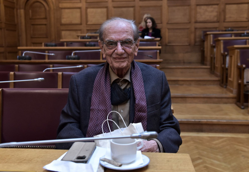 βασιλης βασιλικος