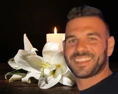 Μιχάλης