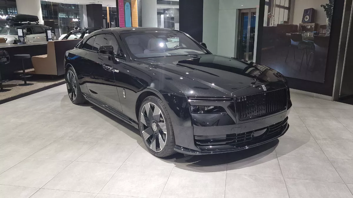 Rolls‑Royce Spectre Black Badge