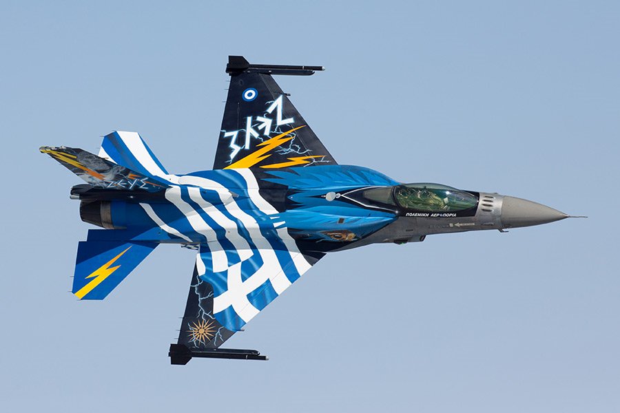 F16 «ZEYS»
