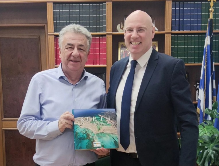 Περιφερειάρχη Κρήτης