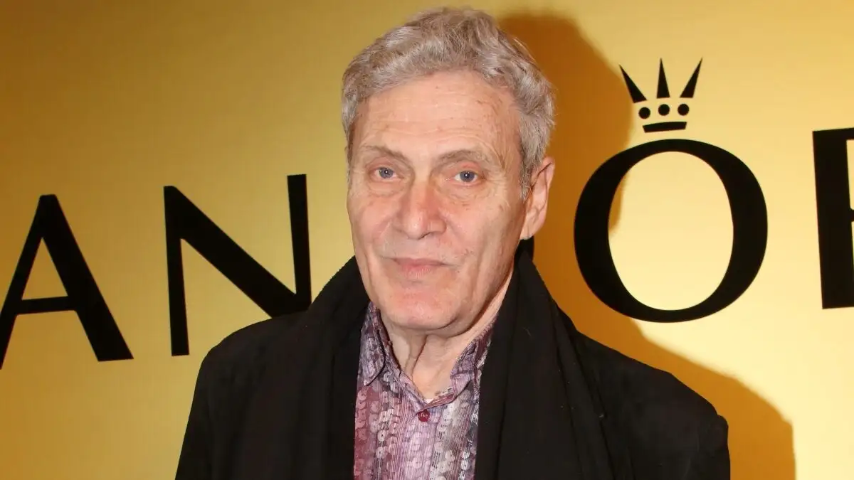 Αλμπέρτο Εσκενάζυ 