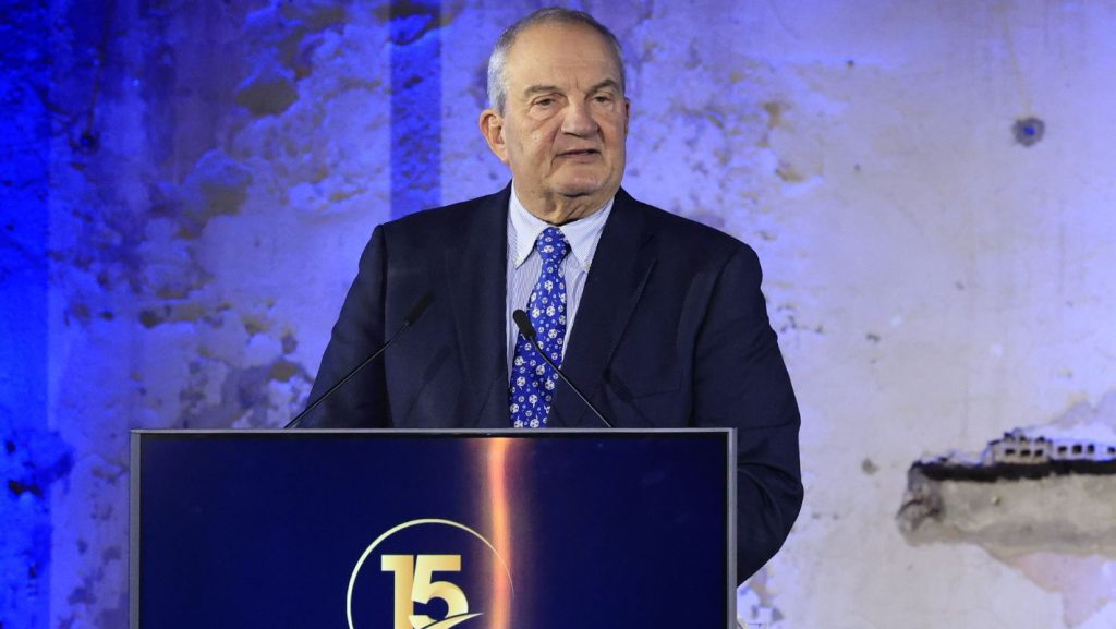 Καραμανλής