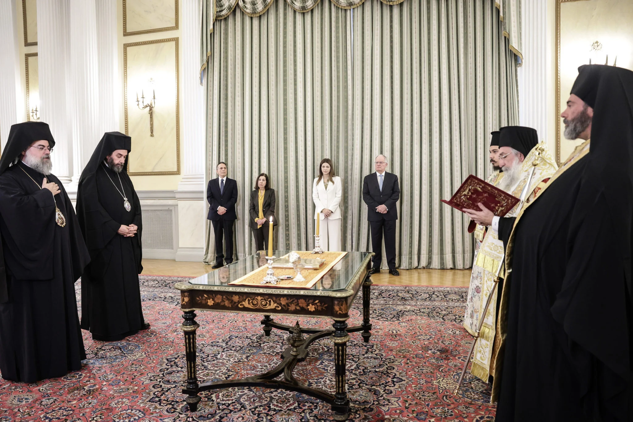 Νενομισμένη