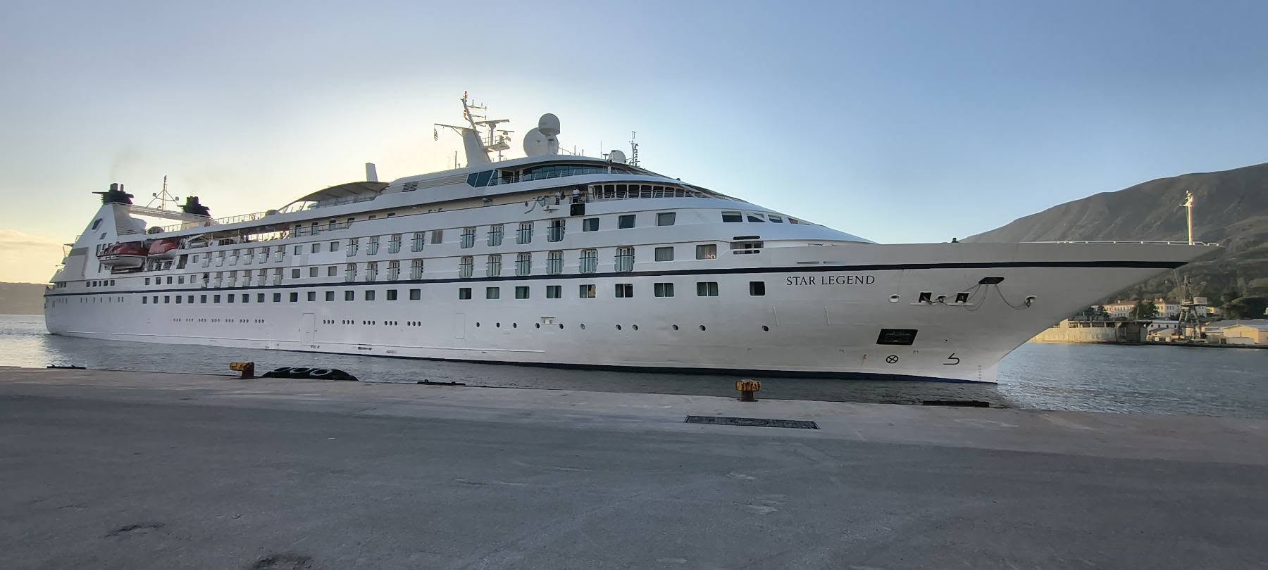 κρουαζιερόπλοιων  