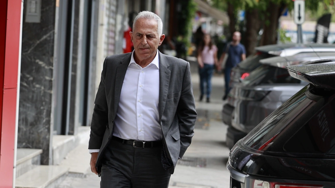 Αποστολάκης