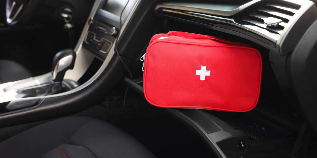 κουτί πρώτων βοηθειών