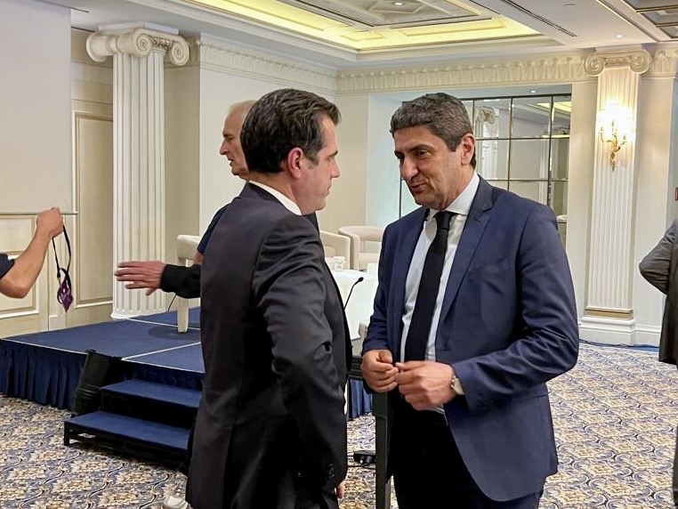 Αυγενάκης