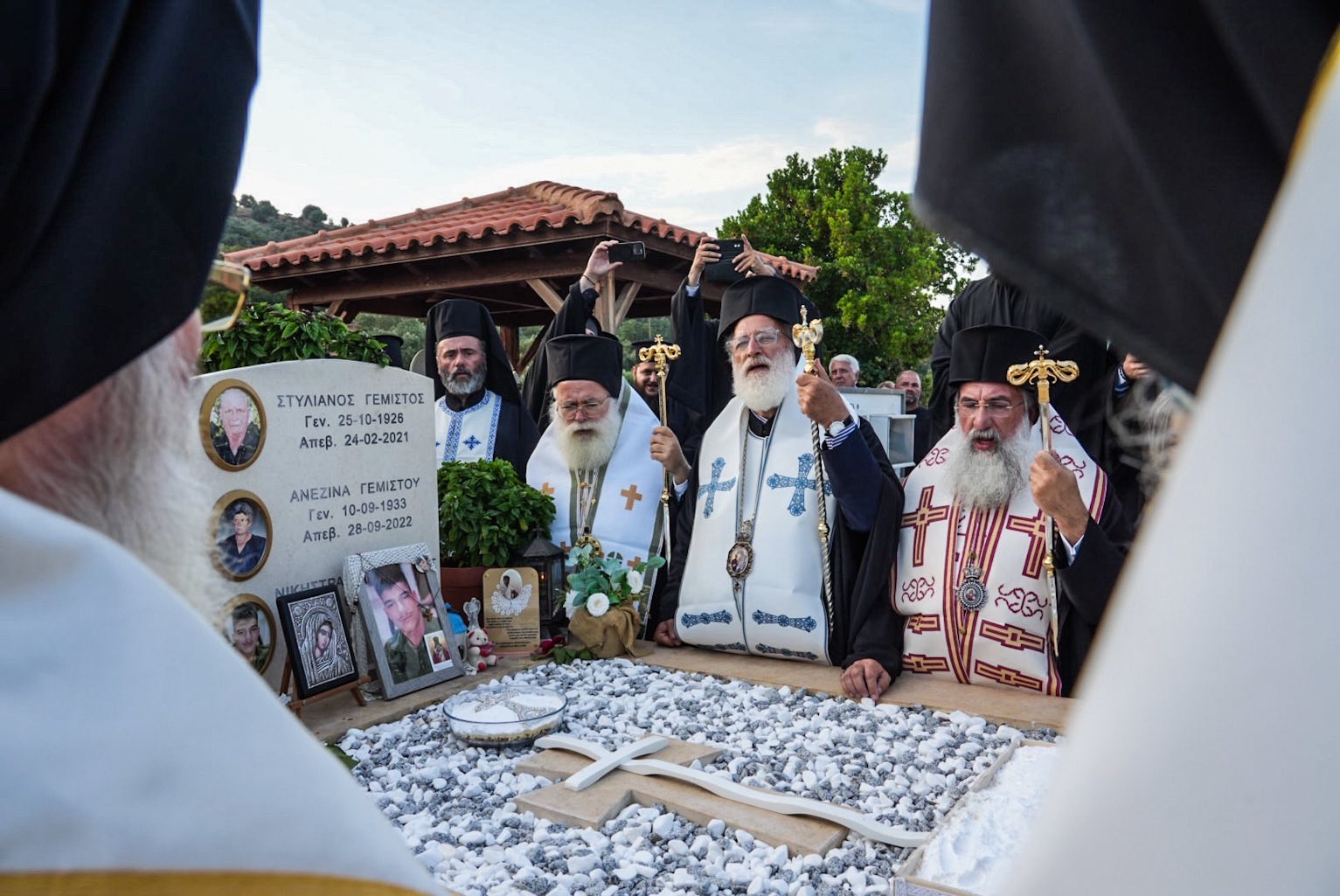 Επίσκοπος