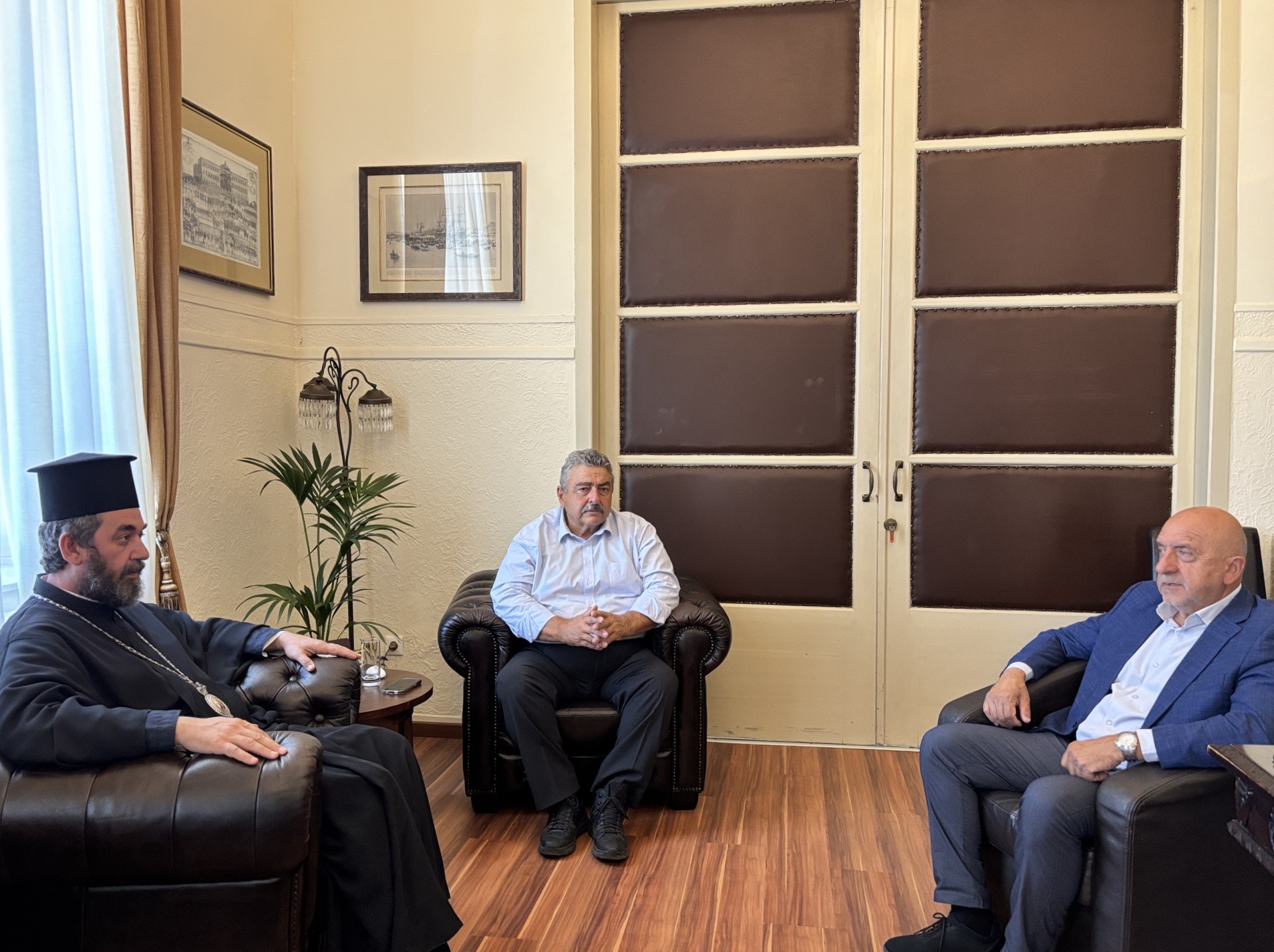 Μητροπολίτη